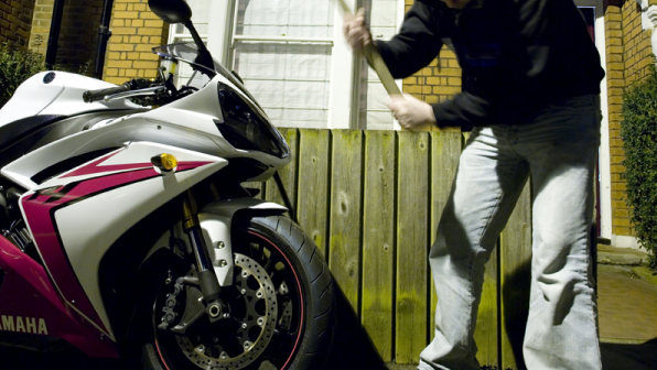 Lcok smash bike theft